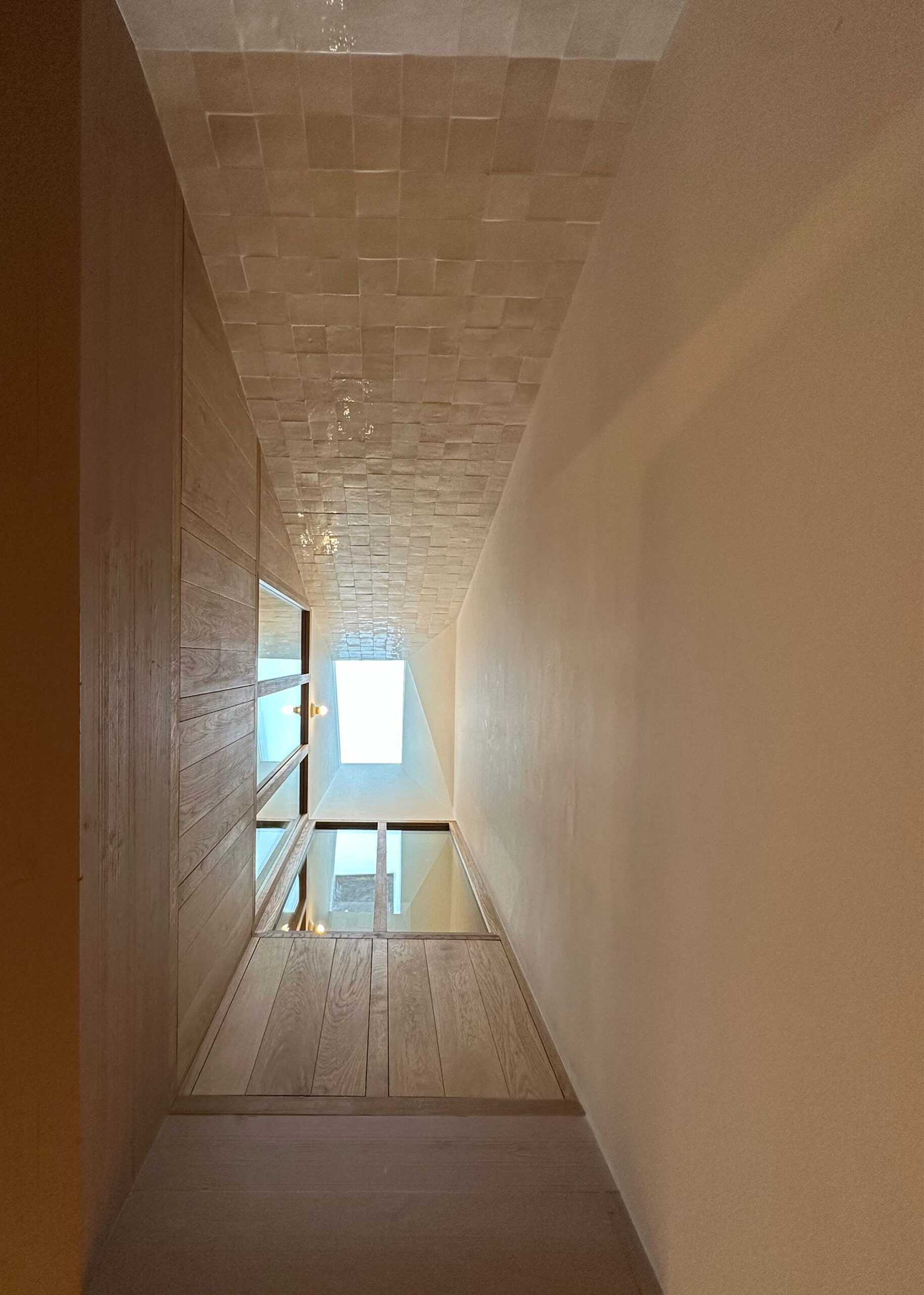 Notting Hill mews house completes